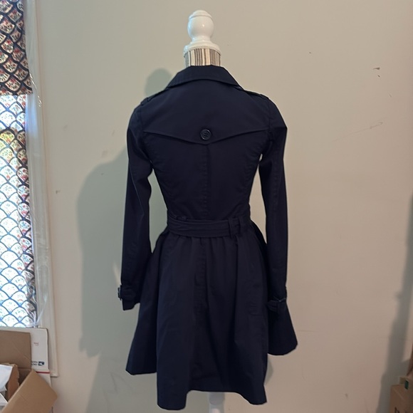 Divided by H&M women’s Trench Coat size 2. - Picture 3 of 13